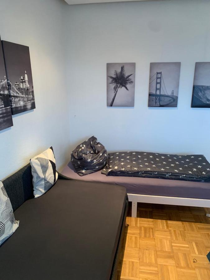 Mainpark Apartment 4 Schlafzimmer Bis Zu 10 Personen Direkt Ueber Aschaffapartment Bei Aschaffenburg Mainaschaff ภายนอก รูปภาพ