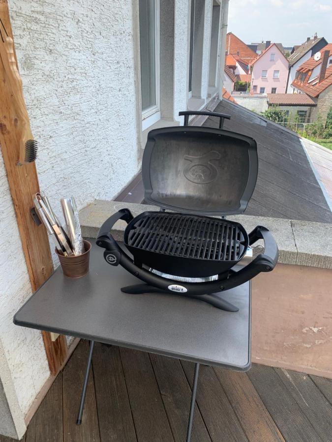 Mainpark Apartment 4 Schlafzimmer Bis Zu 10 Personen Direkt Ueber Aschaffapartment Bei Aschaffenburg Mainaschaff ภายนอก รูปภาพ